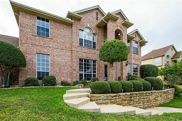 1st image of 3005 Hillside Dr