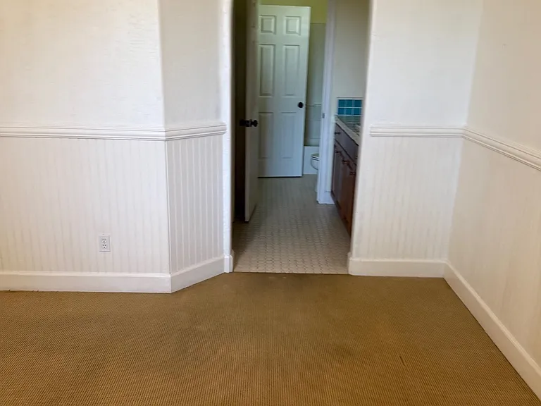 1832 N Vickie St — Photo 7