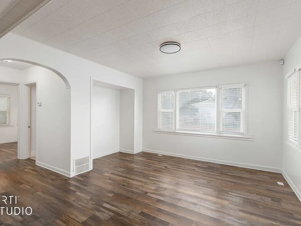 2174 Jefferson Ave #2186