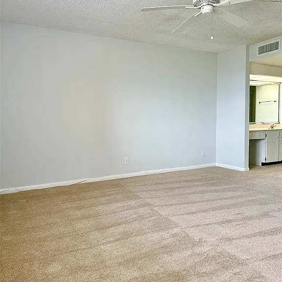 2617 Cove Cay Dr #311 — Photo 37