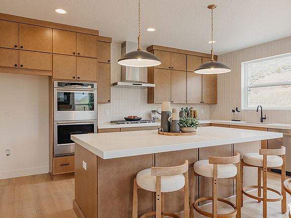 4th image of 6014 N Canyon Rim Rd #612
