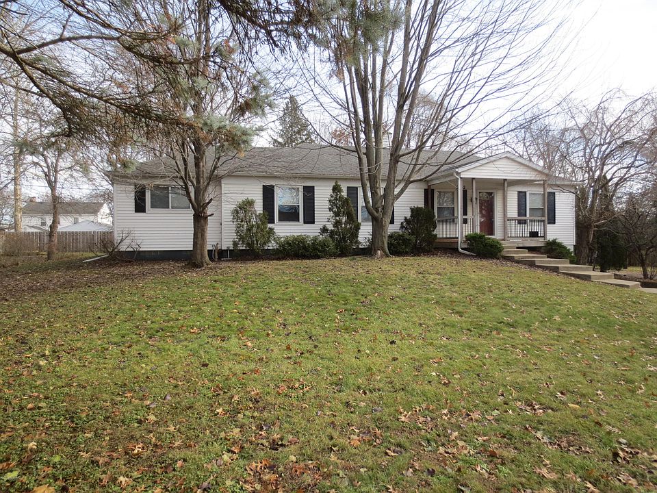 1st image of 2062 Rosewood Ave SE