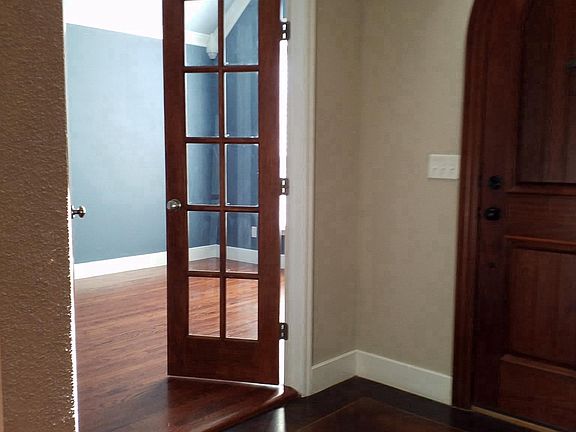 Study off of entrance