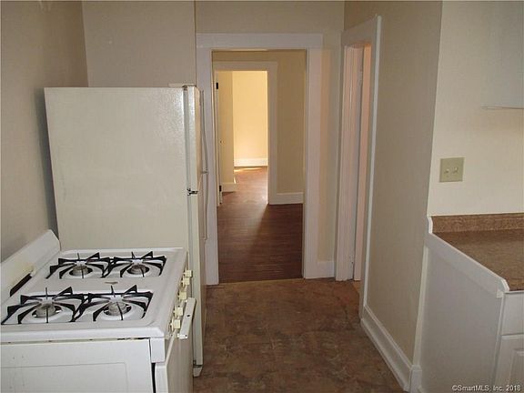 4th image of 322 Park St #1W