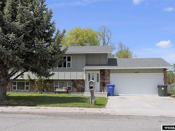 2nd image of 1118 Forest Dr