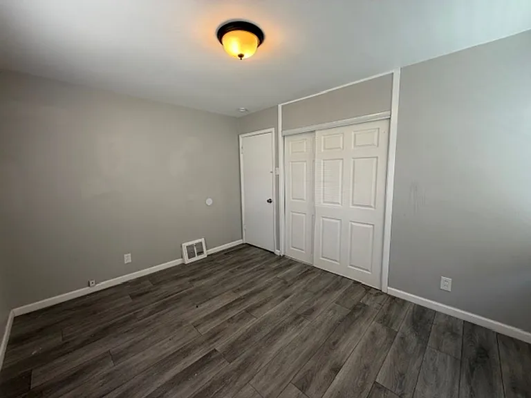 308 Lanark Rd — Photo 14