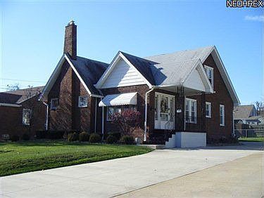 1st image of 240 Rosemont Ave