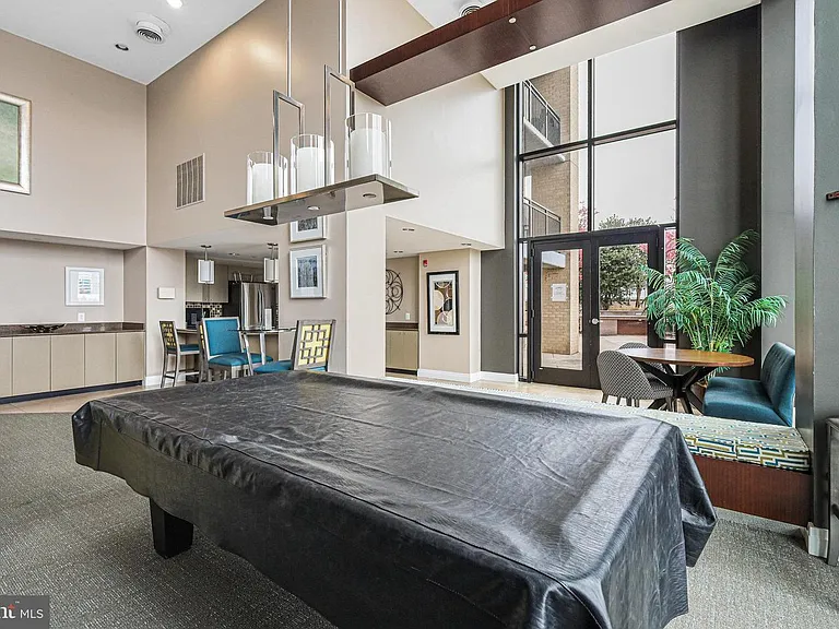 2451 Midtown Ave #1007 — Photo 30