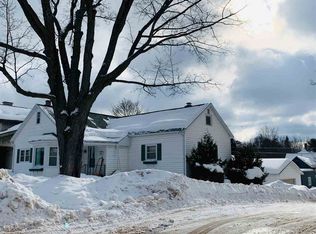 701 E B St, Iron Mountain, MI 49801