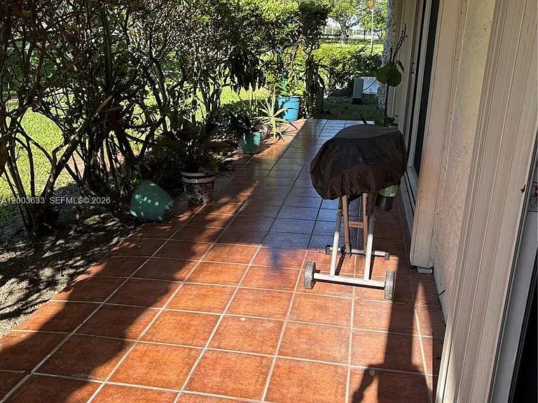 8335 SW 72nd Ave #108D — Photo 13