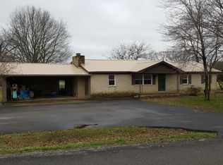 579 Charlie Lee Rd, Halls, TN 38040