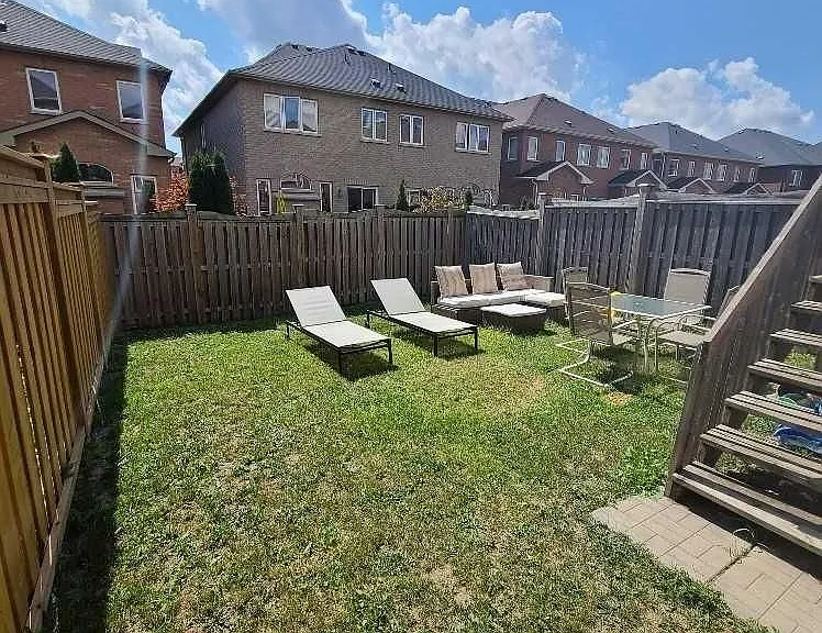 111 Maple Valley Rd — Photo 23