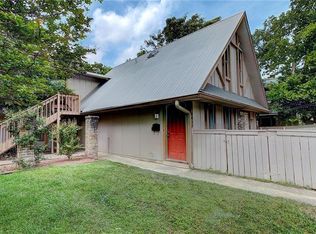 8610 Bowling Green Dr #B, Austin, TX 78757