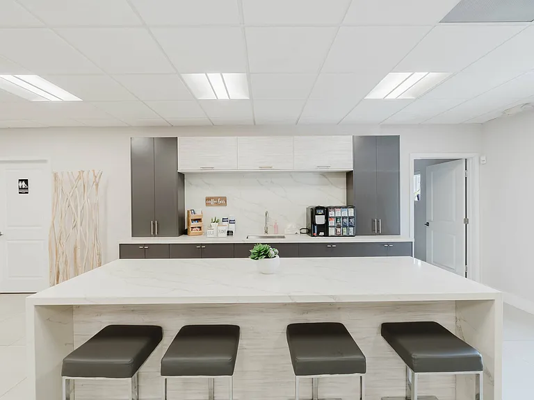 Todel Apartments — Photo 12