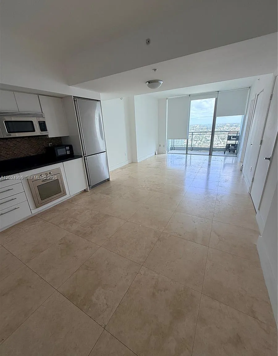 Mint Condo — Photo 2