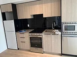 501 Yonge St #3503 — Photo 3