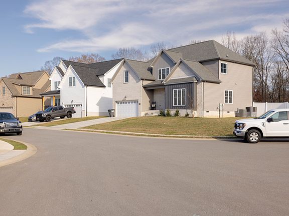 3rd image of 237 Sherlock Dr
