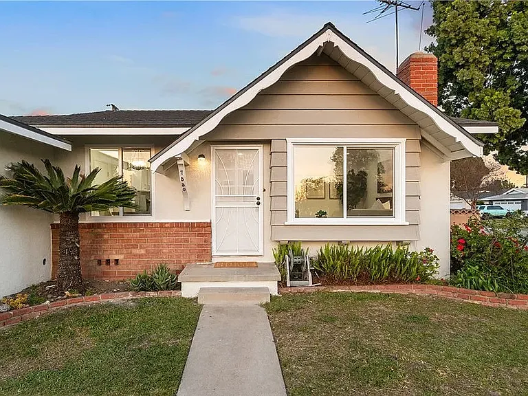 7550 Peru Cir #A — Photo 2