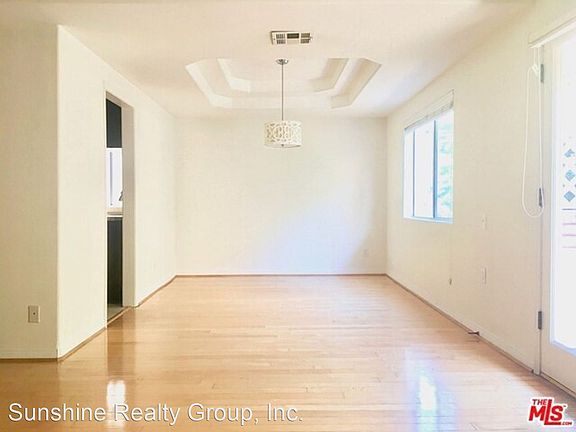 5th image of 11648 Mayfield Ave APT 202