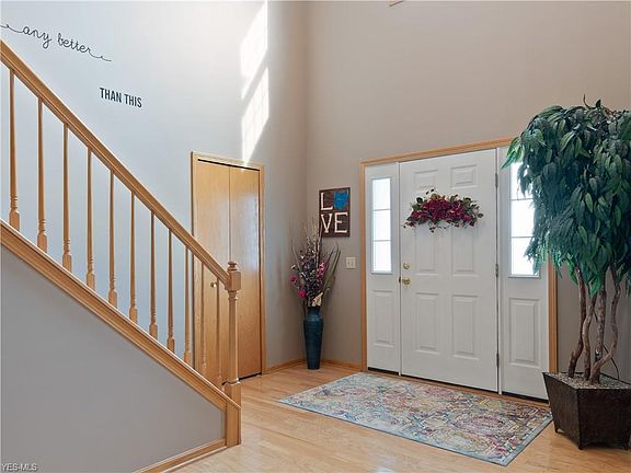 5th image of 2210 Hunting Valley Ln