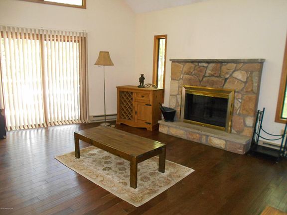 5th image of 38 Wylie Cir