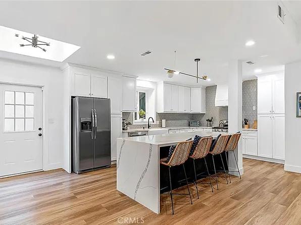 9455 Hillhaven Ave, Tujunga, CA 91042