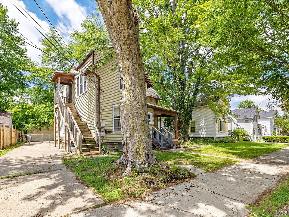 1st image of 242 Crocker Blvd