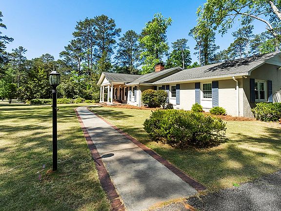2nd image of 108 Pinecrest Dr