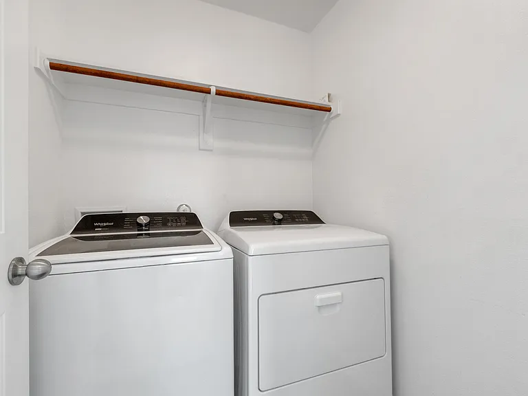 5620 Topwater Trl — Photo 15