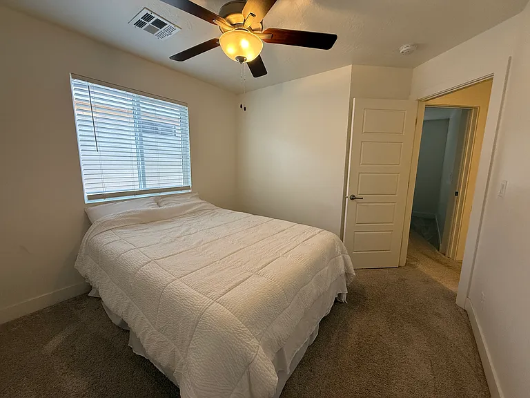 539 S Stewart Creek Cv #A — Photo 16