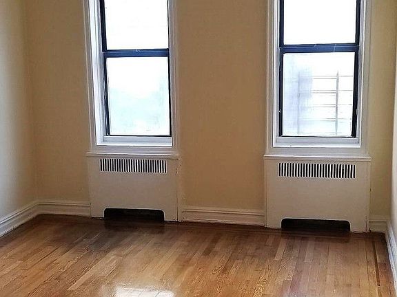 4th image of 3511 Hull Ave APT 1B