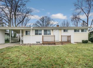 1417 Gay Ln, Lansing, MI 48912