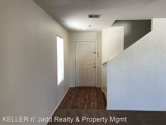 2nd image of 2118 Dragonslayer Ave