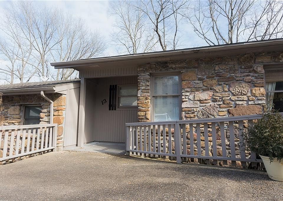 1st image of 13 Annette Ln