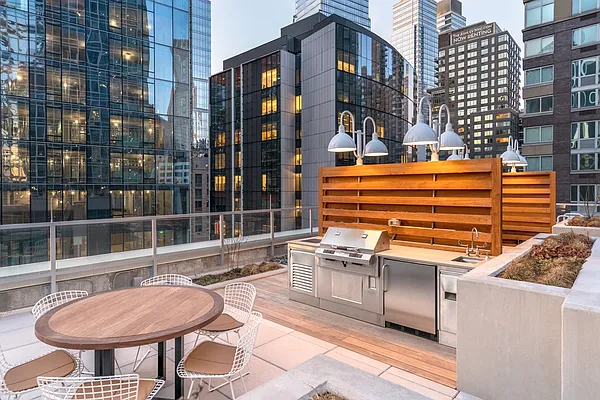 Rented by The Dermot Realty Management Company | media 29