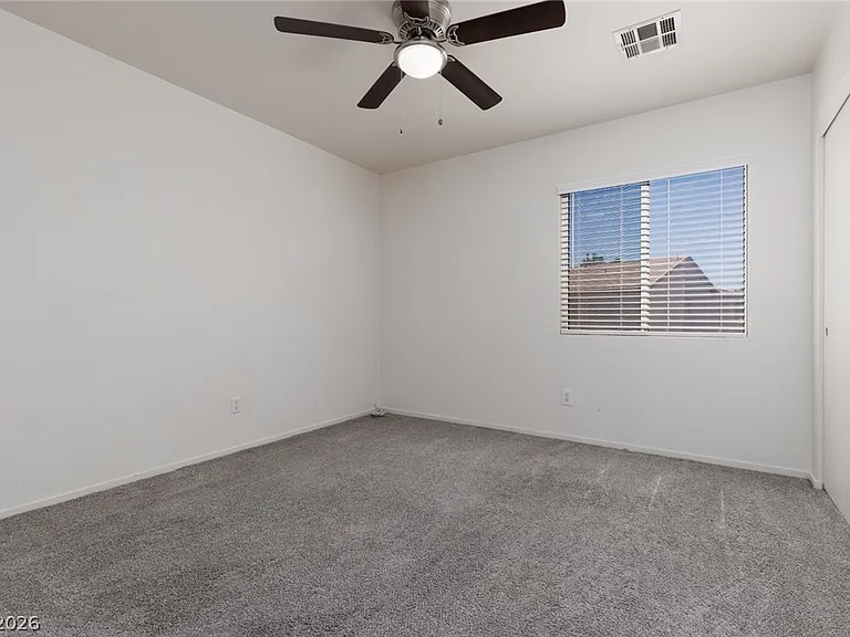 6042 Highland Gardens Dr — Photo 19