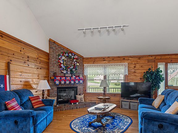 5th image of 2619 Kenwood Dr