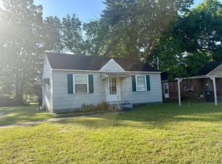 1304 Sewanee Dr, Chattanooga, TN 37412