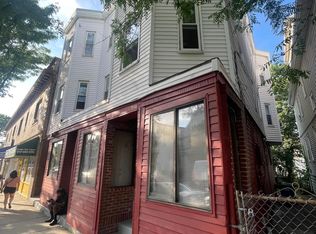 215 Highland Ave, Somerville, MA 02143