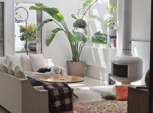 234 W 20th St APT 1B, New York, NY 10011