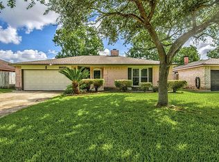 16635 Bougainvilla Ln, Friendswood, TX 77546
