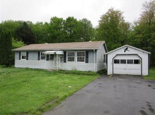 141 Redwood Dr, Salix, PA 15952