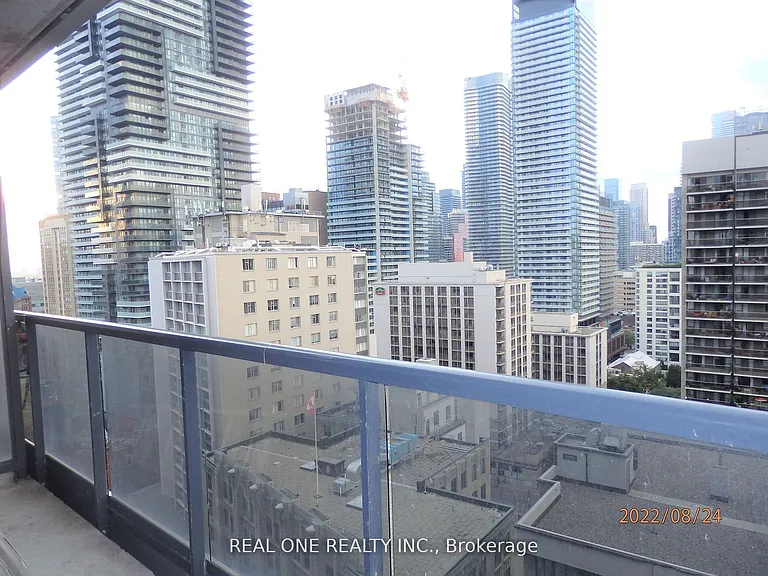 25 Carlton St #2309 — Photo 15
