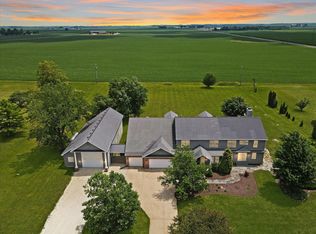 2106 Laurel Park Pl, Champaign, IL 61822