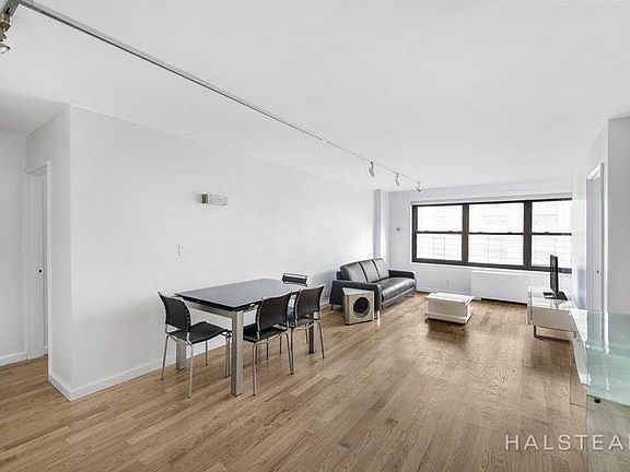 4th image of 140 W End Avenue 20j #20J
