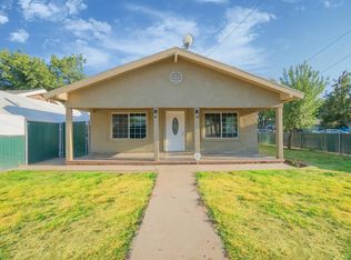 3704 E El Monte Way, Fresno, CA