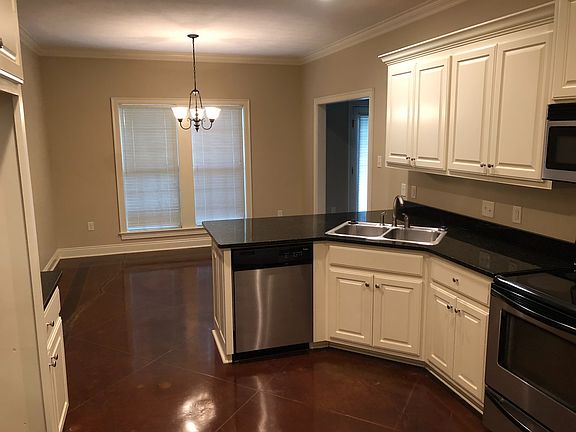 2450 Quattlebaum Cv, Conway Arkansas