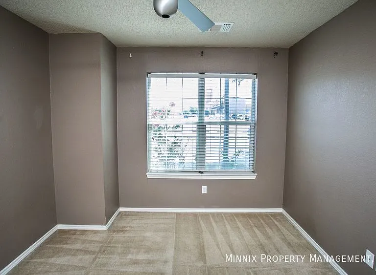 2101 Main St #1 — Photo 25
