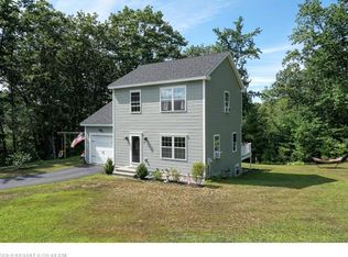 27 Thrush Ter, Windham, ME 04062