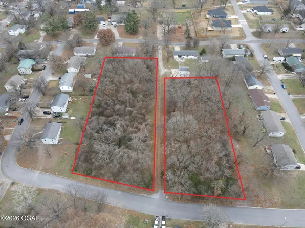 James Ln #2-10, Neosho, MO 64850
